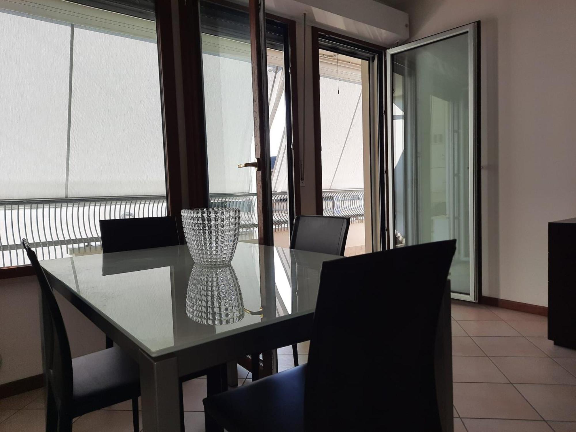 Centromare Lägenhet Cattolica Exteriör bild